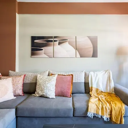Oracle 2-bedroom In * لارنكا